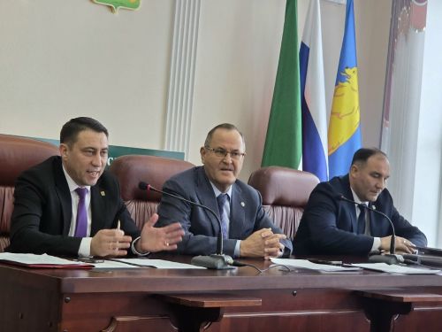 Балтач эшмәкәрләре түләү системасына кертелгән үзгәрешләр белән танышты