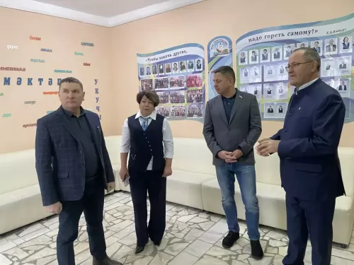 РФ Дәүләт Думасы депутаты Илья Светославович Вольфсон Балтачка эшлекле сәфәр белән килде