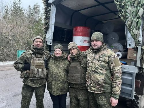 Волонтер Лена Вәлиева җитәкчелегендәге төркем кабат махсус хәрби операция зонасына барып кайтты