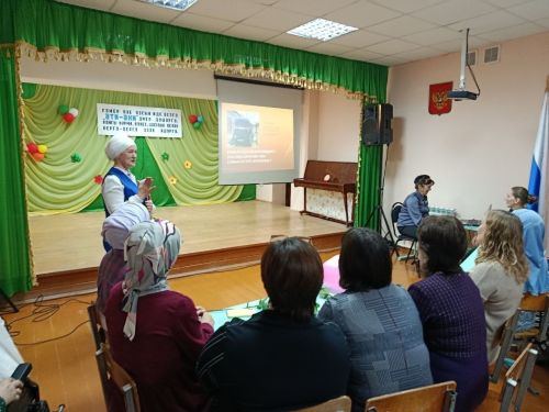 Түнтәрдә әниләрнең юл хәрәкәте кагыйдәләрен ни дәрәҗәдә белүләрен тикшерделәр