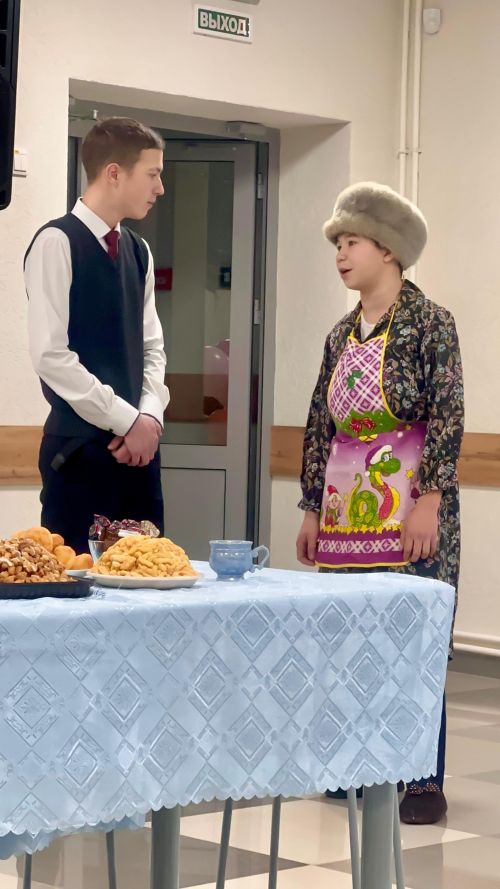 Арча аграр сәнәгать һөнәр көллиятенең икенче филиалында Әниләр бәйрәме узды