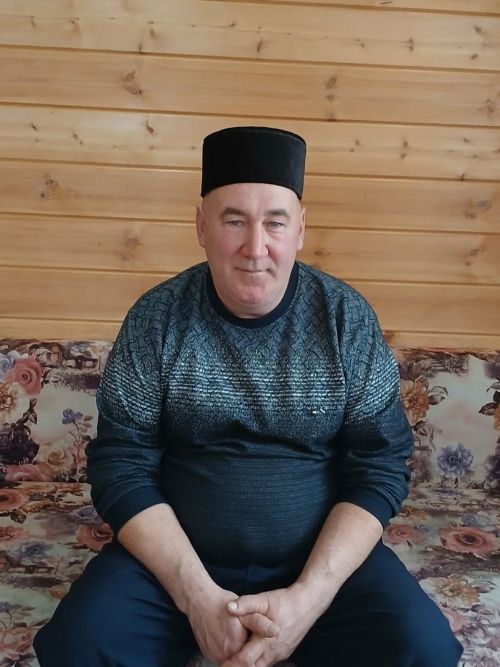«Мин» дигәнне яратмыймын, «без» дияргә кирәк