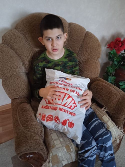 Балтачта Закировлар балаларны сөендерә