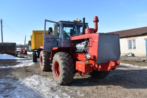«Сорнай»ның Балтач паркындагы тракторлары техник күзәтү узды