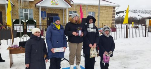 Балтачта хоккей хәрбия операциядә катнашучы егетләр хөрмәтенә үткән