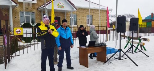 Балтачта хоккей хәрбия операциядә катнашучы егетләр хөрмәтенә үткән
