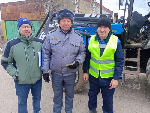 «Маяк»лылар тулы әзерлек белән язгы кыр эшләрен көтә