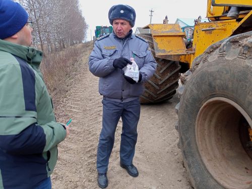 «Маяк»лылар тулы әзерлек белән язгы кыр эшләрен көтә