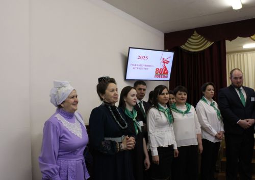 Карадуган гимназиясе Каюм Насыйри исемендәге конференциядә гаять тә зур хәзерлек күрсәтте