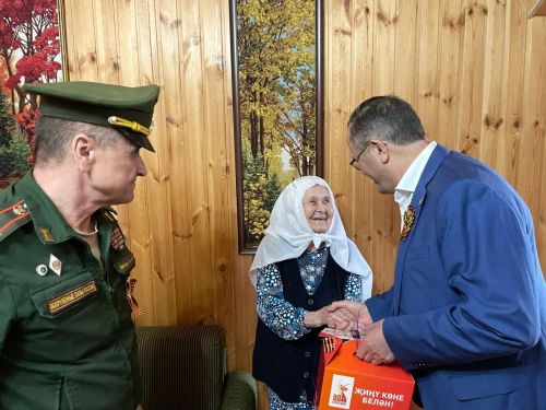 Балтачта Җиңү көне уңаеннан ветераннарга бүләкләр тапшырылды