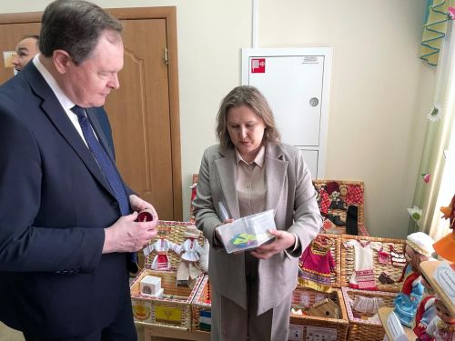 Кунаклар Балтач гимназиясендә һәм 5нче номерлы балалар бакчасында булдылар