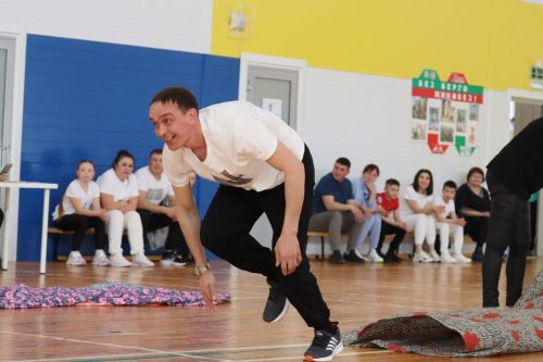 «Хыял» яшьләр үзәгендә гаиләләр арасында «Гаилә формуласы» спорт уенының финалы узды