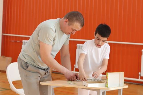 «Хыял» яшьләр үзәгендә гаиләләр арасында «Гаилә формуласы» спорт уенының финалы узды