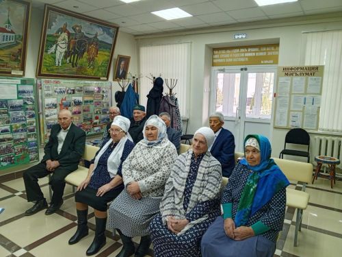 Арбор өлкәннәре музейда кунакта булды