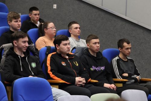 Балтач җитәкчелеге Казанда райондаш студентлар белән очрашты