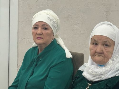 Норма авыл җирлеге үз батырларының якыннарын истән чыгармый