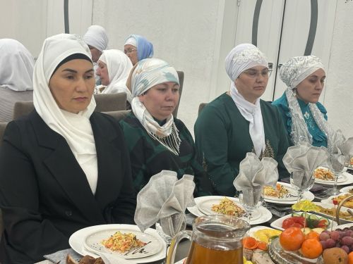 Норма авыл җирлеге үз батырларының якыннарын истән чыгармый