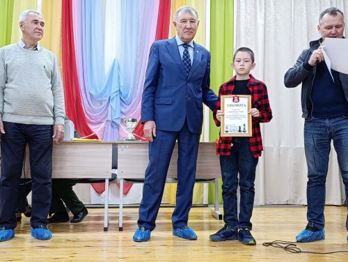 Бүгенге шахмат ярышында район спартакиадасы җиңүчеләрен бүләкләделәр