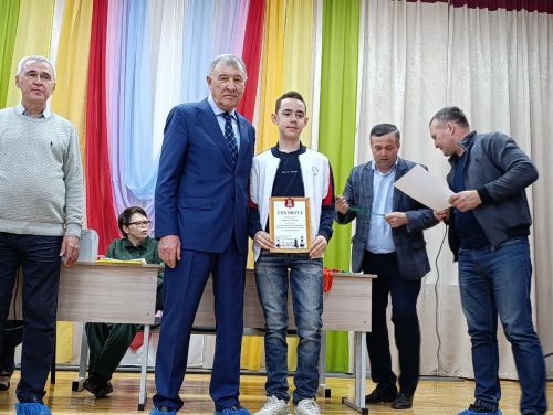 Бүгенге шахмат ярышында район спартакиадасы җиңүчеләрен бүләкләделәр