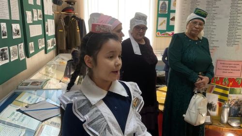Бүген районыбызда узучы Каюм Насыйри исемендәге конференция Салавычта дәвам итте