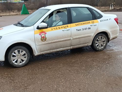 Балтачта иң оста һәм белемле машина йөртүче егет-кызларны ачыкладылар