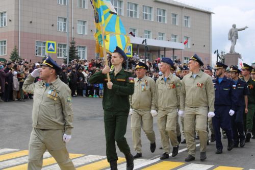 Балтач бистәсендә Бөек Җиңүнең 80 еллыгы уңаеннан оештырылган Җиңү бәйрәме митингыннан фоторепортаж-1 (бик күп фото)