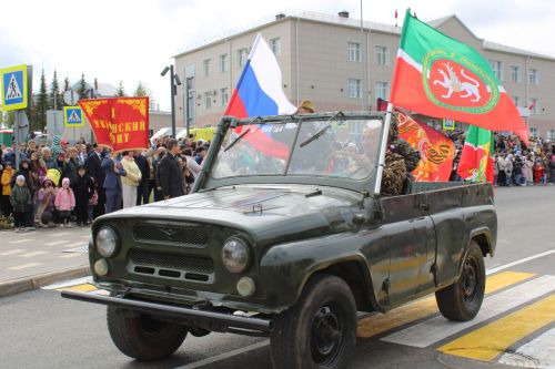 Балтач бистәсендә Бөек Җиңүнең 80 еллыгы уңаеннан оештырылган Җиңү бәйрәме митингыннан фоторепортаж-1 (бик күп фото)
