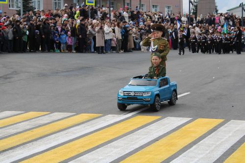 Балтач бистәсендә Бөек Җиңүнең 80 еллыгы уңаеннан оештырылган Җиңү бәйрәме митингыннан фоторепортаж-1 (бик күп фото)