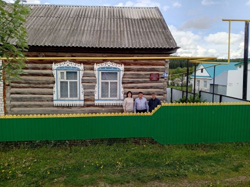 Атказанган укытучы Ләлә Һадиеваны хөрмәтләделәр