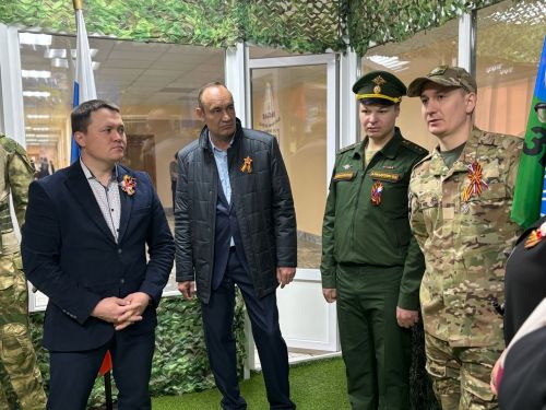 Балтач гимназиясендә узган митингтан фоторепортаж