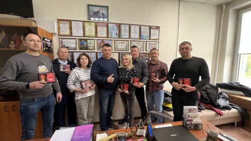 «Ундүртенче калын дәфтәремне тутырам инде»
