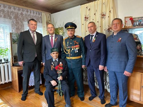 Балтачта Җиңү көне Бөек Ватан сугышы ветеранын бәйрәм белән котлаудан башланды