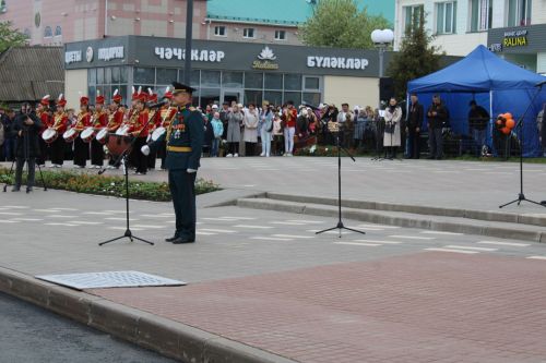 Балтач бистәсендә Бөек Җиңүнең 80 еллыгы уңаеннан оештырылган Җиңү бәйрәме митингыннан фоторепортаж-1 (бик күп фото)