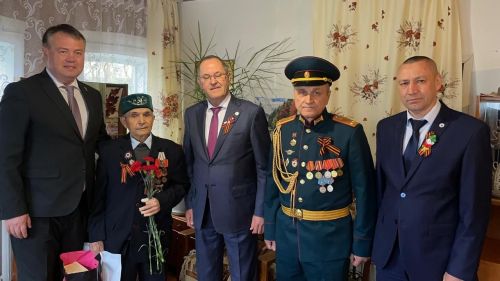Балтачта Җиңү көне Бөек Ватан сугышы ветеранын бәйрәм белән котлаудан башланды