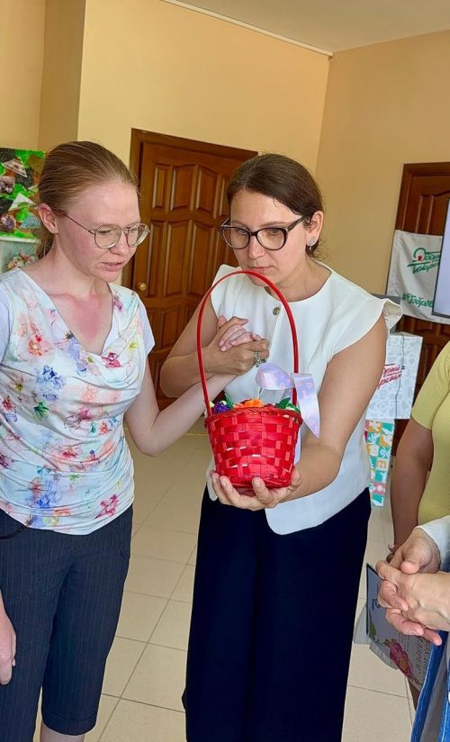 «Факел» клубында мөмкинлекләре чикле кешеләр арасында «Чәчәкләрем-гөлләрем»  кул эшләре бәйгесенә йомгак ясалды