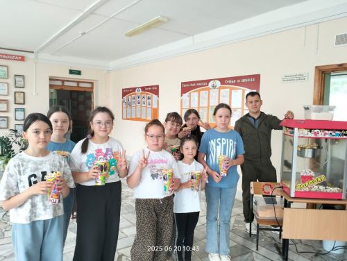 Куныр мәктәбендә балалар өчен зур бәйрәм ясаганнар