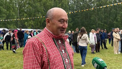 «Гырон-быдтон» гөрләде (+фотолар)