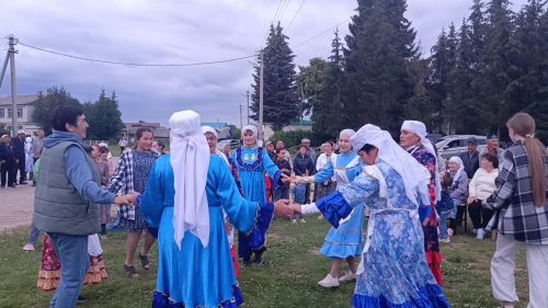 Нөнәгәр авылында матур йола үткән