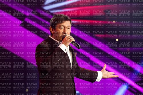 Айдар Галимов әнисе үлеменнән соң: «Яңа җырлар эшли алганым юк, кулым бармады...»