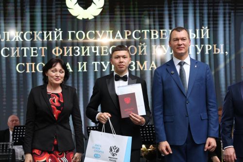 Балтач егете Илмир Йосыповны Мәскәүдә Россиянең спорт министры бүләкләде