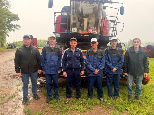 Балтачта комбайннар парады дәвам итә