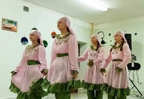 Смәел мәдәният йорты һәм Көшкәтбаш авылы клубы үзешчәннәре «Наз»да булган