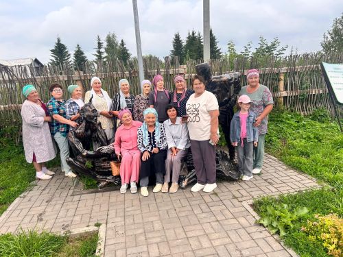 Балтач хастаханәсе ветераннары Тукай-Кырлайда экскурсиядә булды