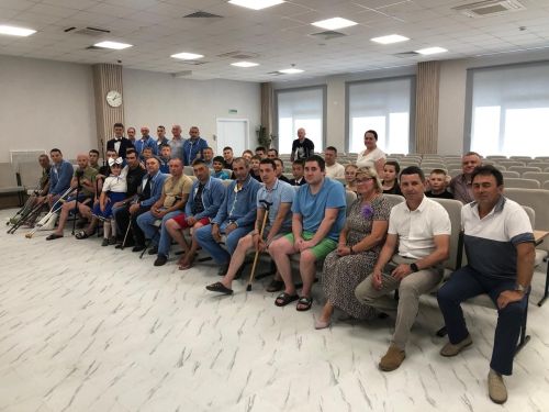 Балтачның яшь артистлары хәрби госпитальдә чыгыш ясап кайтты