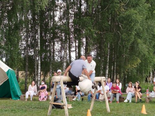 «МДСУ-1» оешмасы эшчеләренә һәм аларның гаиләләренә Сабантуй оештырды