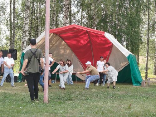 «МДСУ-1» оешмасы эшчеләренә һәм аларның гаиләләренә Сабантуй оештырды