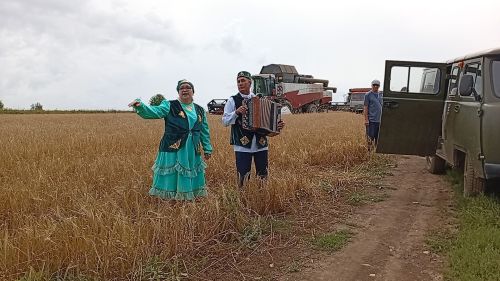 «Маяк» кырларына агитбригада чыкты
