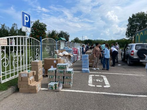 Балтачта махсус хәрби операциядә катнашучыларның гаиләләренә көнкүреш химиясе җыелмалары тапшырыла