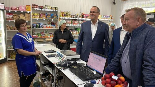 Балтачта эшлекле сәфәр белән Татпотребсоюз идарәсе рәисе килде