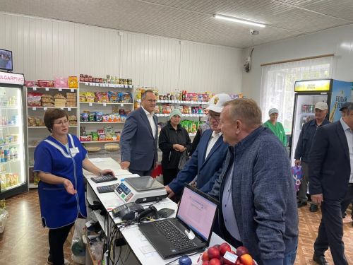 Балтачта эшлекле сәфәр белән Татпотребсоюз идарәсе рәисе килде